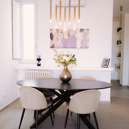 Via Dante Luxury Home Bari Esterno foto