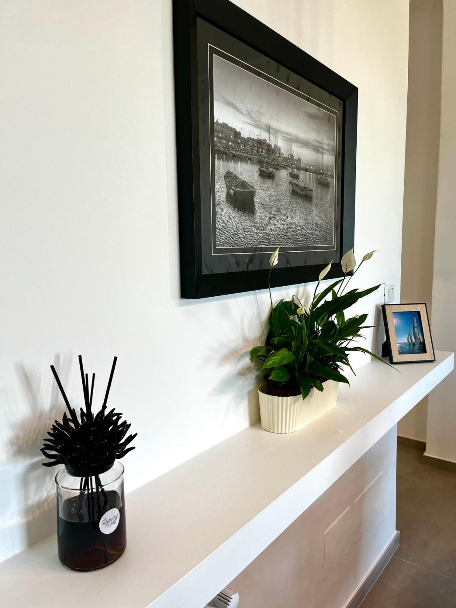 Via Dante Luxury Home Bari Esterno foto