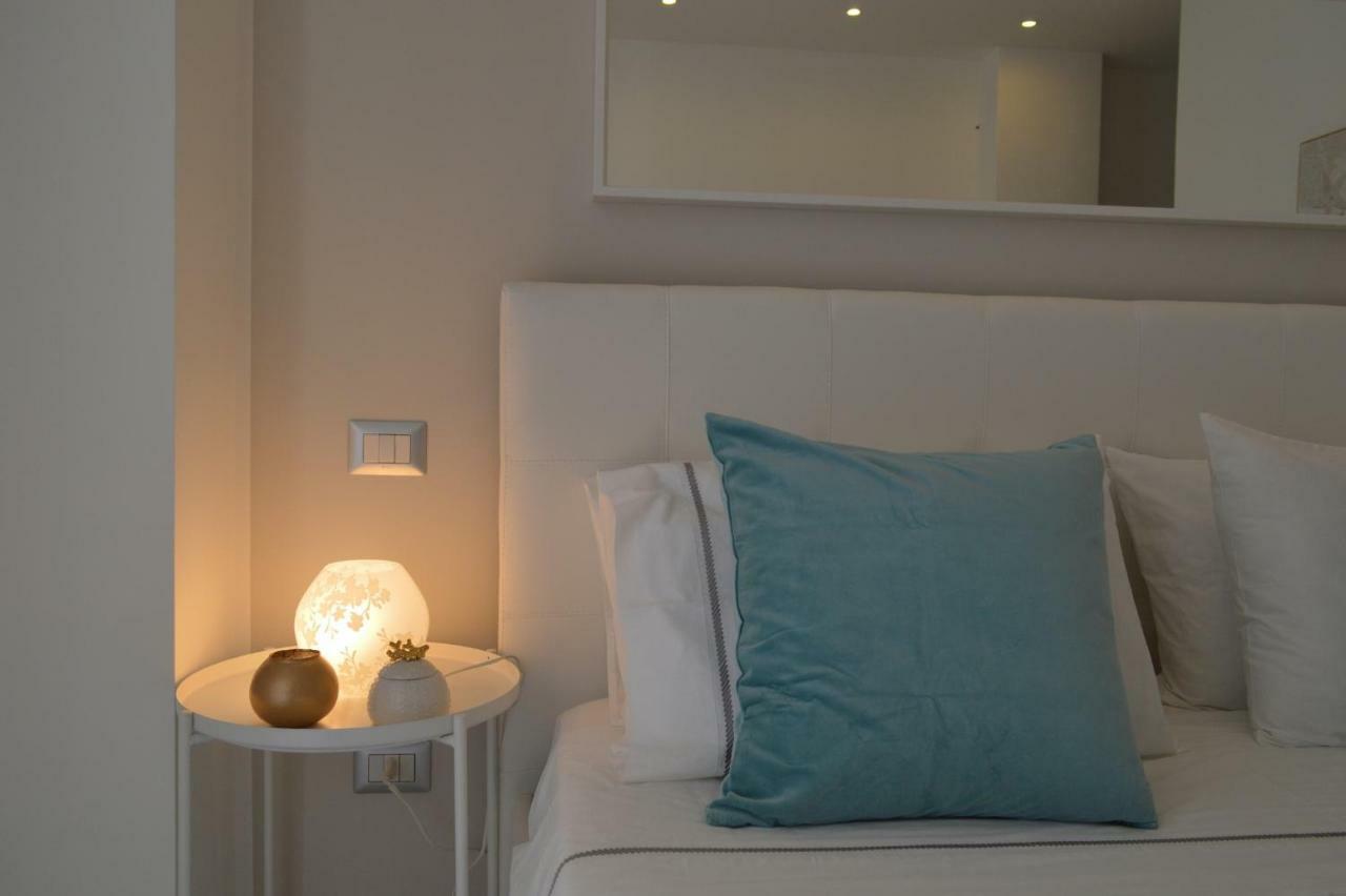 Via Dante Luxury Home Bari Esterno foto