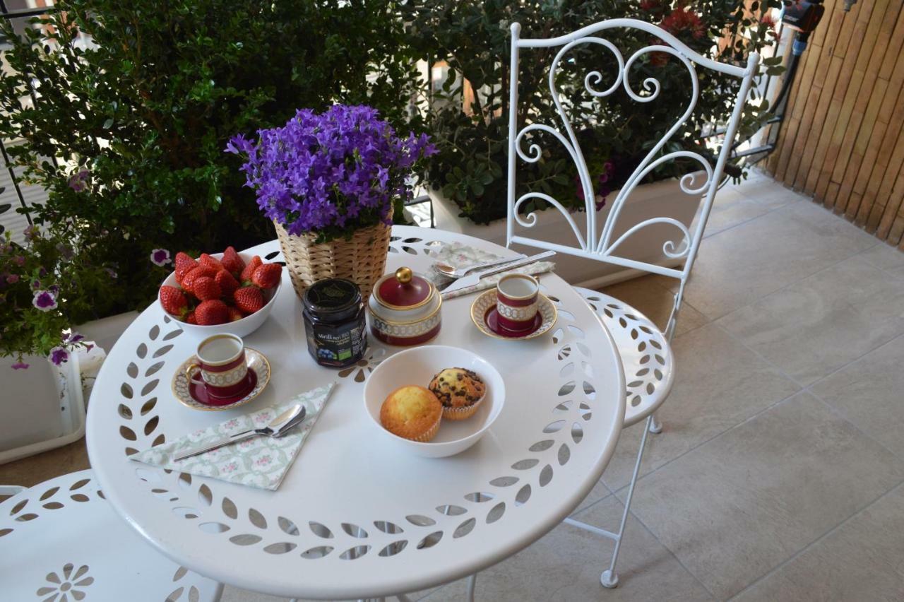 Via Dante Luxury Home Bari Esterno foto
