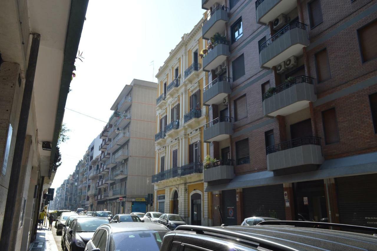 Via Dante Luxury Home Bari Esterno foto