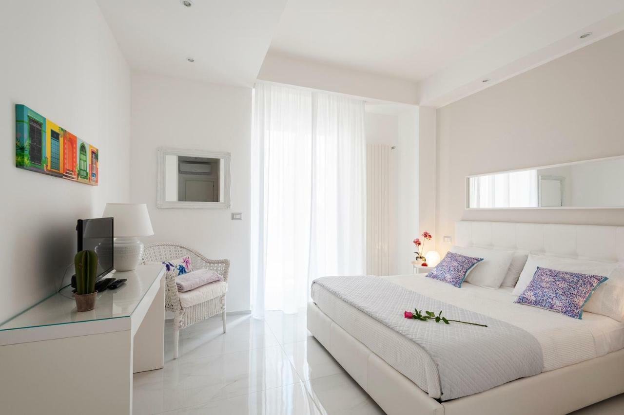 Via Dante Luxury Home Bari Esterno foto