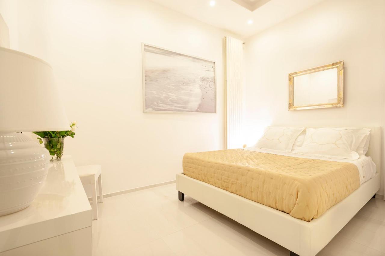 Via Dante Luxury Home Bari Esterno foto