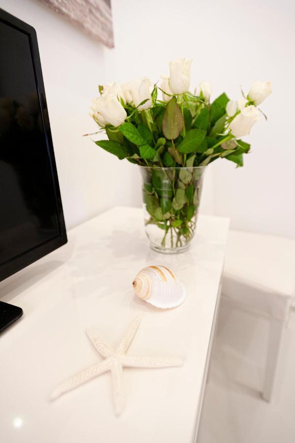 Via Dante Luxury Home Bari Esterno foto
